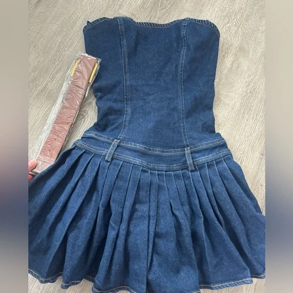 NWT Windsor Flirt Factor Belted Denim Dress - Picture 5 of 8